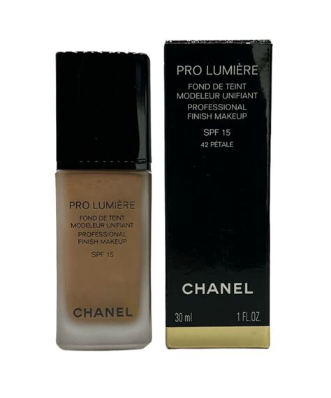 Pro Lumiere Professional Finish Make